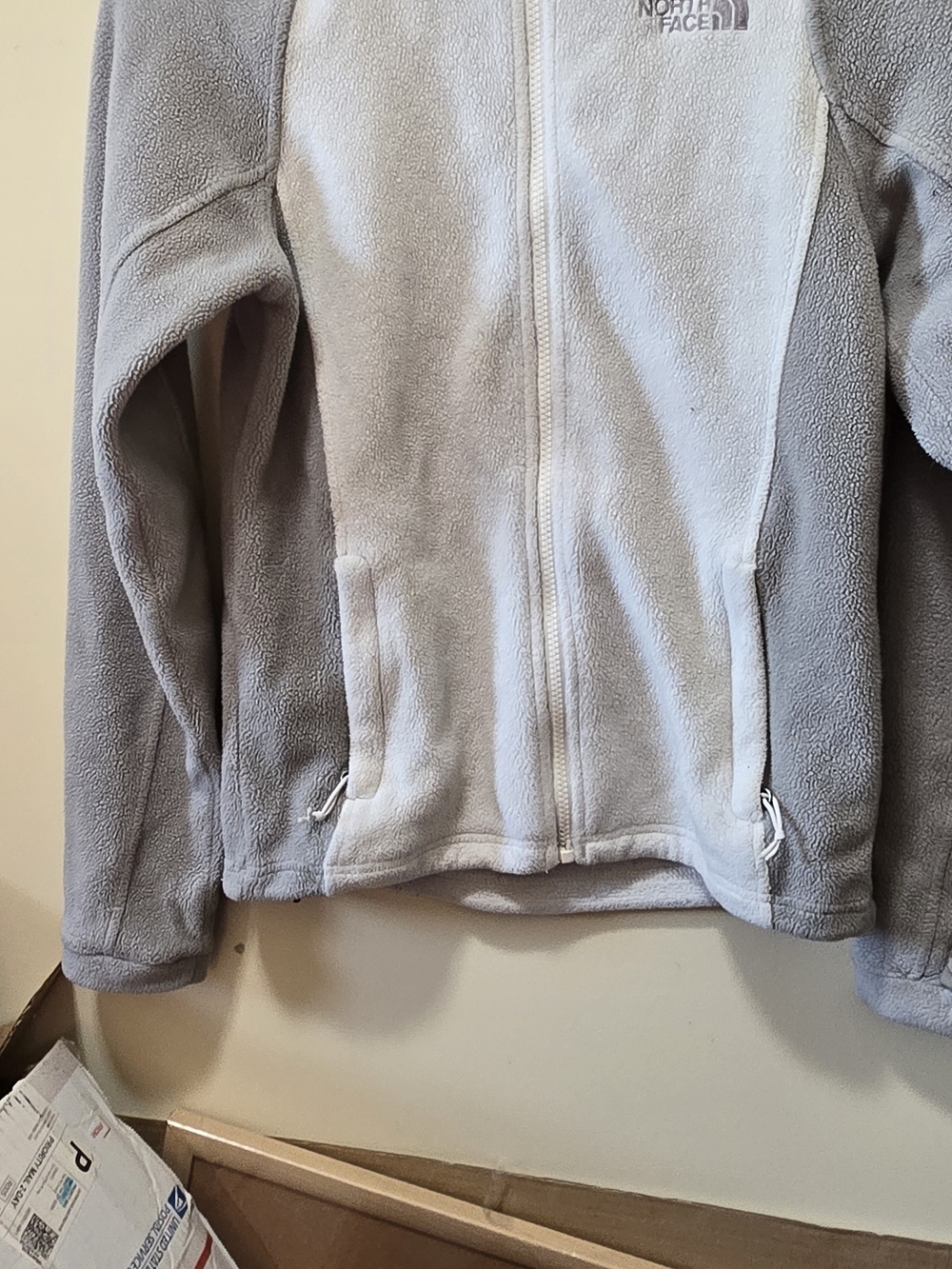The North Face Light Gray Two-Tone Fleece Jacket